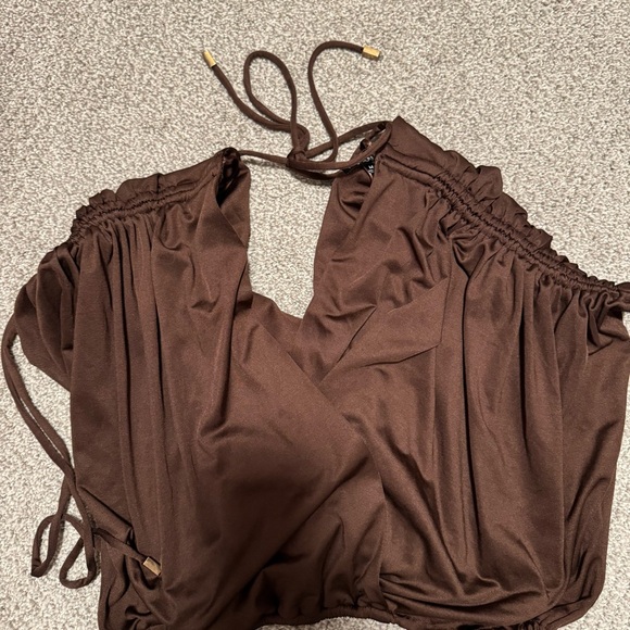 Two Piece Brown Set - Picture 6 of 7